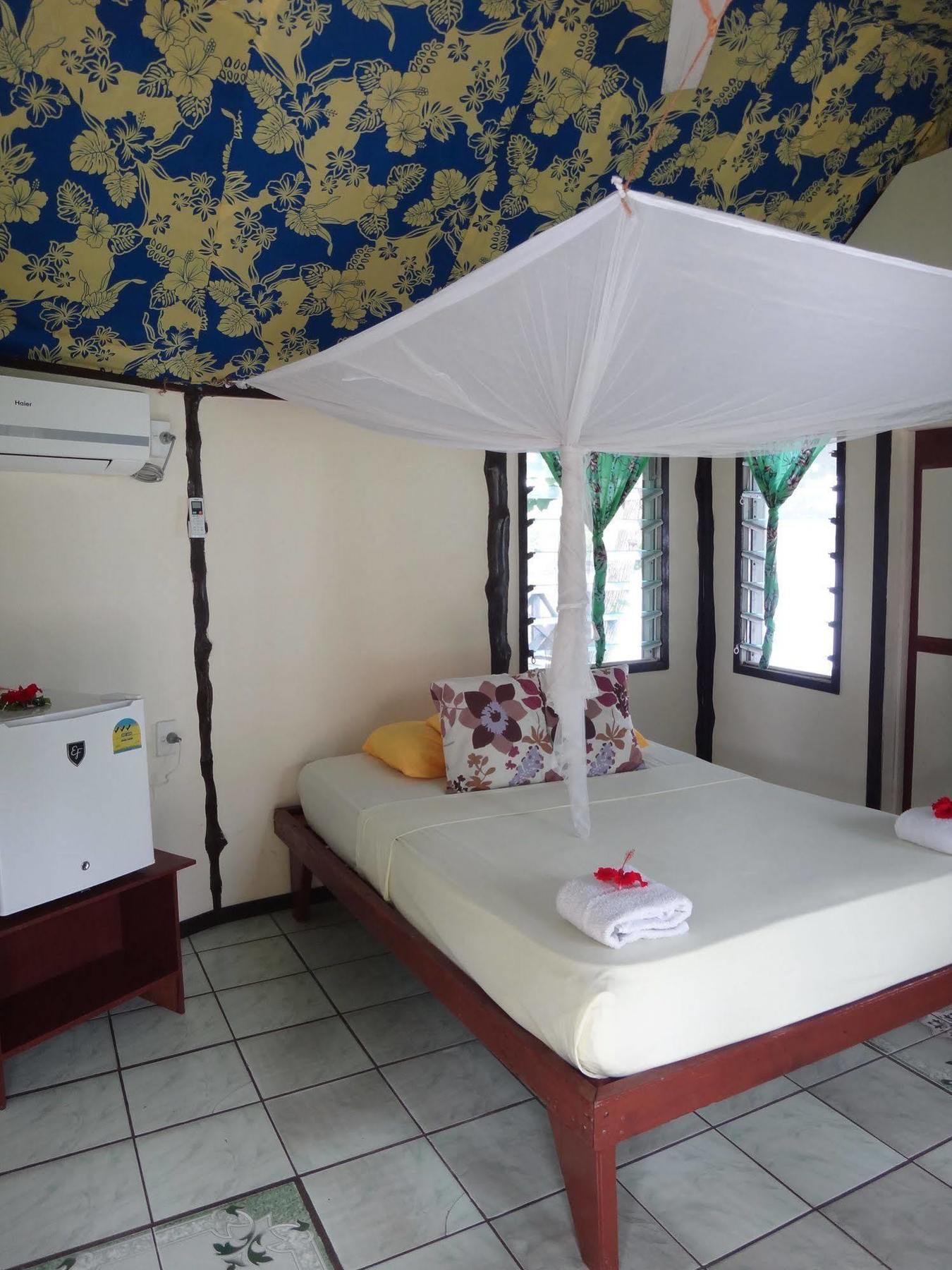 Vaimoana Seaside Lodge Savai'i Island Exteriör bild