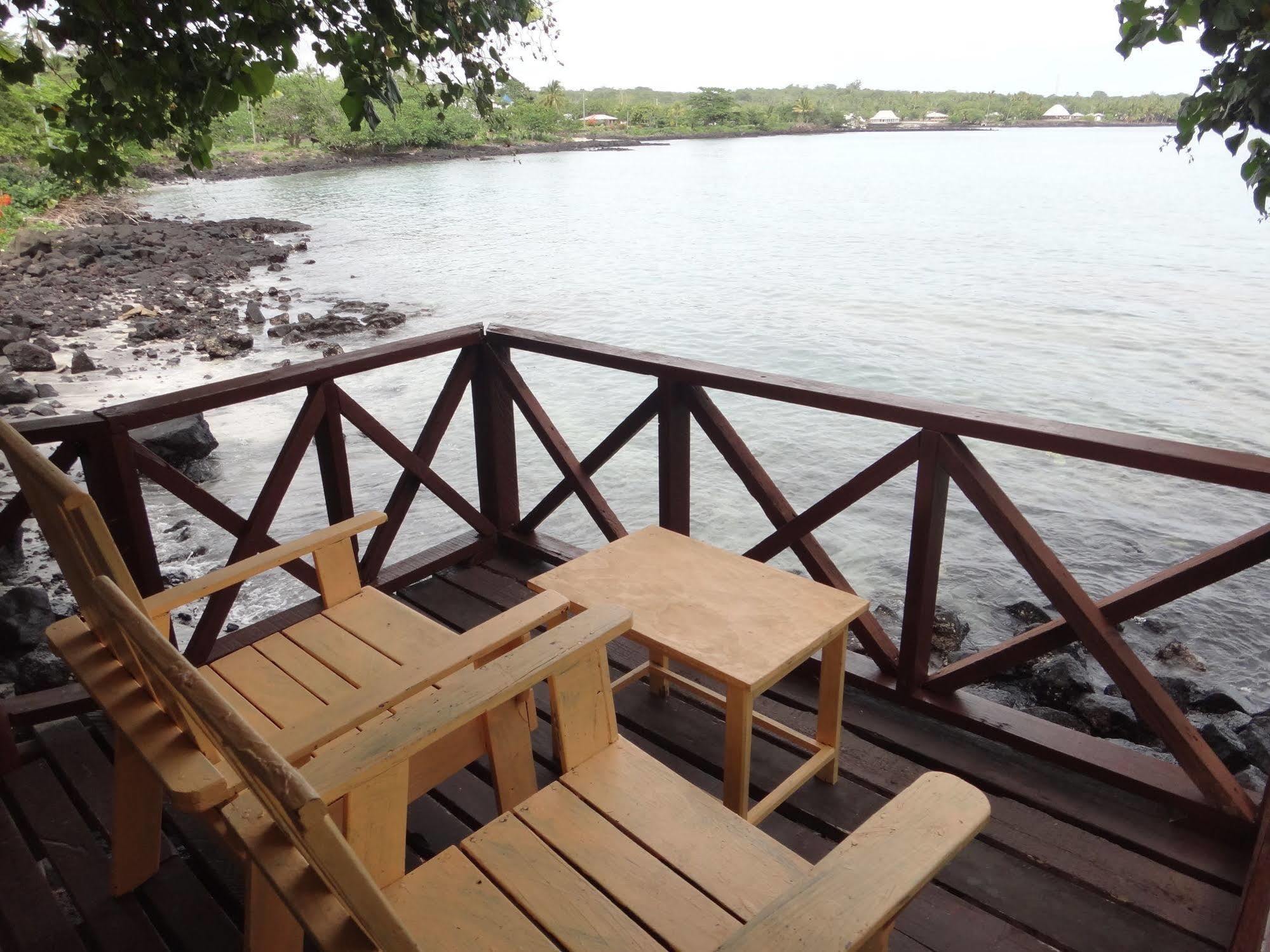 Vaimoana Seaside Lodge Savai'i Island Exteriör bild