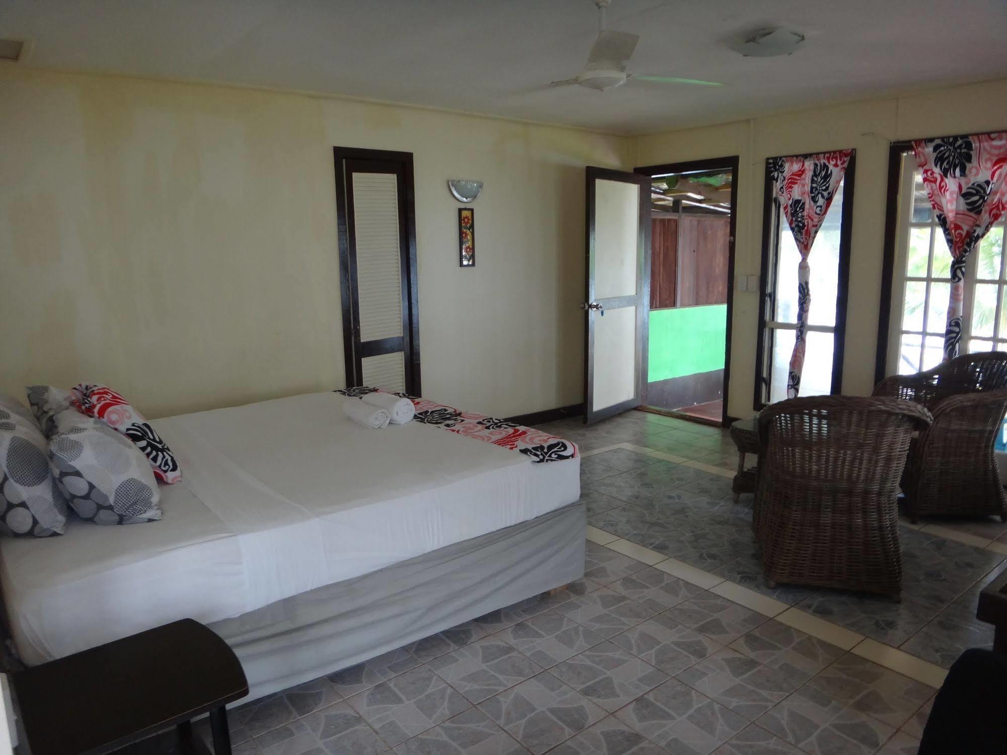 Vaimoana Seaside Lodge Savai'i Island Exteriör bild